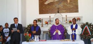 Messa di inaugurazione del cimitero